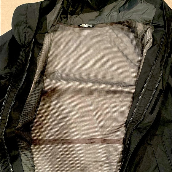 NorthFace boys jacket - Picture 4 of 4